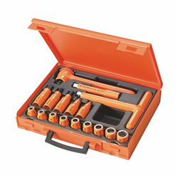 USAG 098 S17 1/2  Assortimento in cassetta con bussole poligonali 1000 V (17 pz) LxPxH mm 345x280x65 Peso kg 3,4            