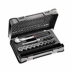 USAG 604 1/2 EB  Assortimento in cassetta di ABS con bussole esagonali (15 pz) LxPxH mm 330x215x60 Peso kg 2            