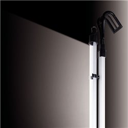 USAG 889 UB  Lampada LED sottocofano ricaricabile LxPxH mm 1270x90x175 Peso kg 2            